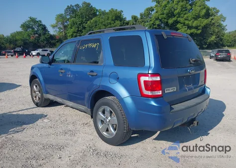 2009 Ford Escape Xlt из США, поврежденный, VIN 1FMCU93G49KB78733